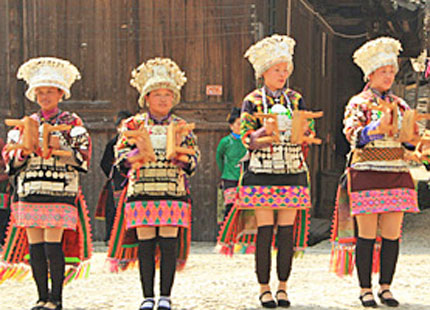 Village Miao à jupes courtes de Datang