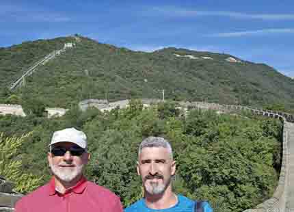 voyageurs dans la grande muraille de Mutianyu
